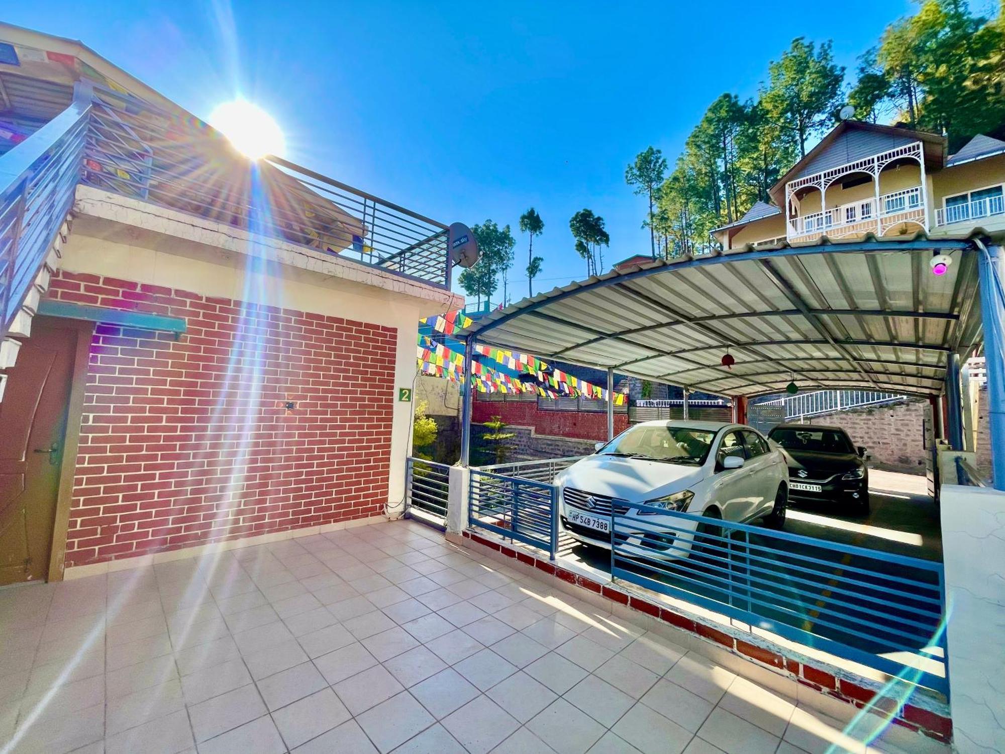 The Auriga 3Bhk Fully Entair Villa With Bonfire In Kasauli I Pvt Stay I Open Air Terrace I Kitchen Livingroom I Lawn Bonfire I Gaming Zone Exteriér fotografie