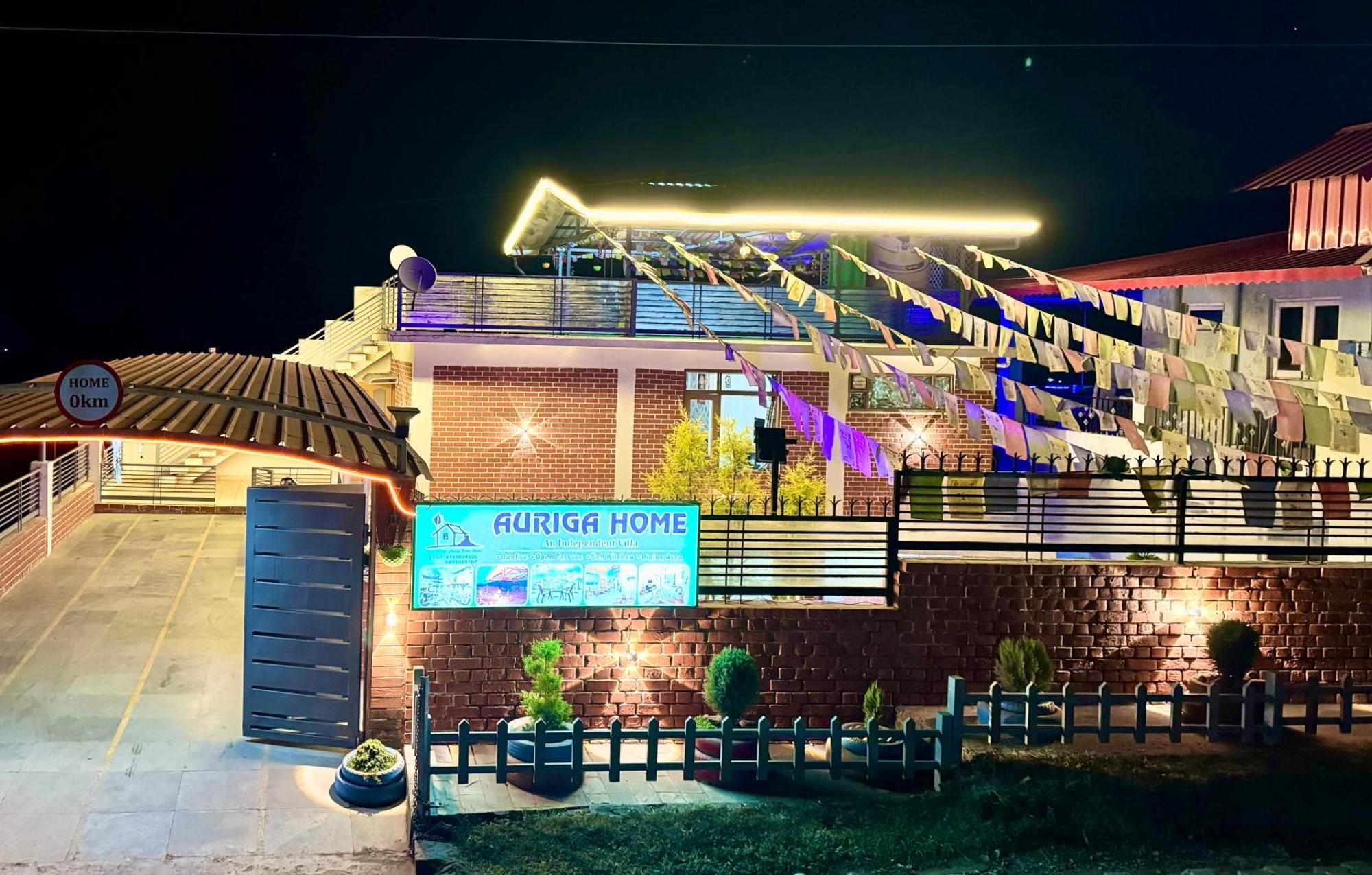 The Auriga 3Bhk Fully Entair Villa With Bonfire In Kasauli I Pvt Stay I Open Air Terrace I Kitchen Livingroom I Lawn Bonfire I Gaming Zone Exteriér fotografie