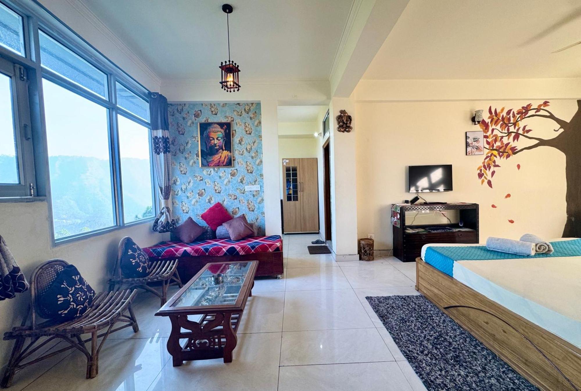 The Auriga 3Bhk Fully Entair Villa With Bonfire In Kasauli I Pvt Stay I Open Air Terrace I Kitchen Livingroom I Lawn Bonfire I Gaming Zone Exteriér fotografie